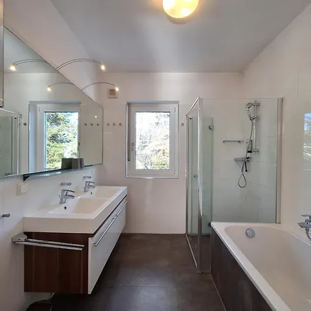 Falcon Kitzsteinhorn - Steinbock * Kaprun